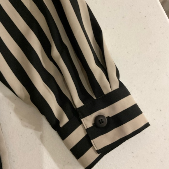 Vintage Yves St. Clair Button Up Blouse Black & Tan Striped Top Women’s Size 10 - Picture 11 of 14
